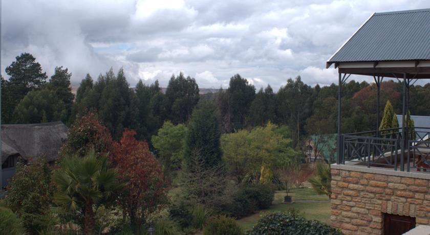 The Highlander Hotel Dullstroom Esterno foto